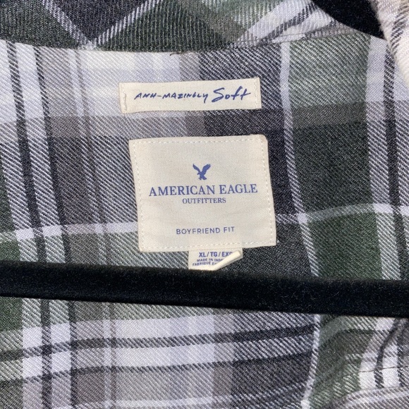 American Eagle Soft Boyfriend fit Flannel - Picture 2 of 2